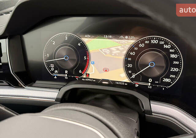 Синий Фольксваген Туарег, объемом двигателя 2.97 л и пробегом 163 тыс. км за 55000 $, фото 15 на Automoto.ua