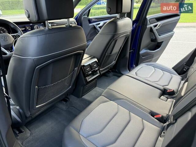 Синий Фольксваген Туарег, объемом двигателя 3 л и пробегом 79 тыс. км за 62500 $, фото 35 на Automoto.ua