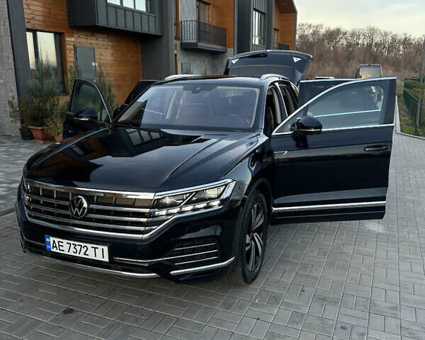 Синий Фольксваген Туарег, объемом двигателя 2.97 л и пробегом 49 тыс. км за 65999 $, фото 7 на Automoto.ua