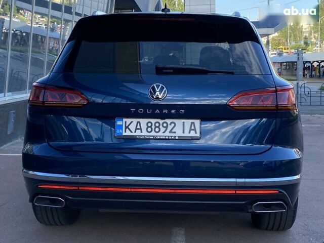 Синий Фольксваген Туарег, объемом двигателя 3 л и пробегом 55 тыс. км за 64900 $, фото 5 на Automoto.ua