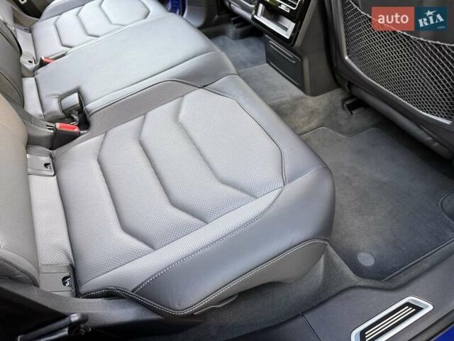 Синий Фольксваген Туарег, объемом двигателя 3 л и пробегом 79 тыс. км за 62500 $, фото 46 на Automoto.ua