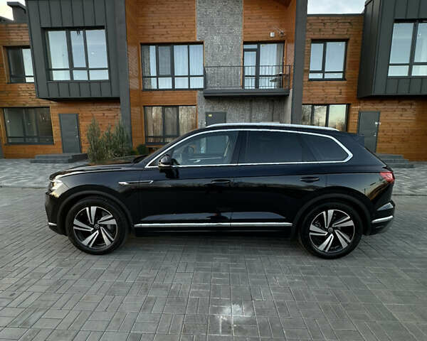 Синий Фольксваген Туарег, объемом двигателя 2.97 л и пробегом 49 тыс. км за 65999 $, фото 6 на Automoto.ua