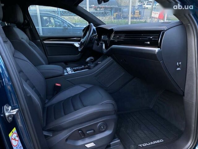 Синий Фольксваген Туарег, объемом двигателя 3 л и пробегом 55 тыс. км за 64900 $, фото 9 на Automoto.ua
