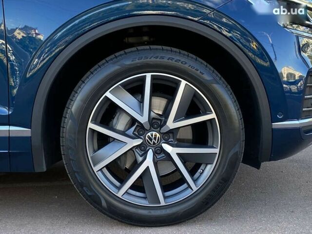 Синий Фольксваген Туарег, объемом двигателя 3 л и пробегом 55 тыс. км за 64900 $, фото 18 на Automoto.ua