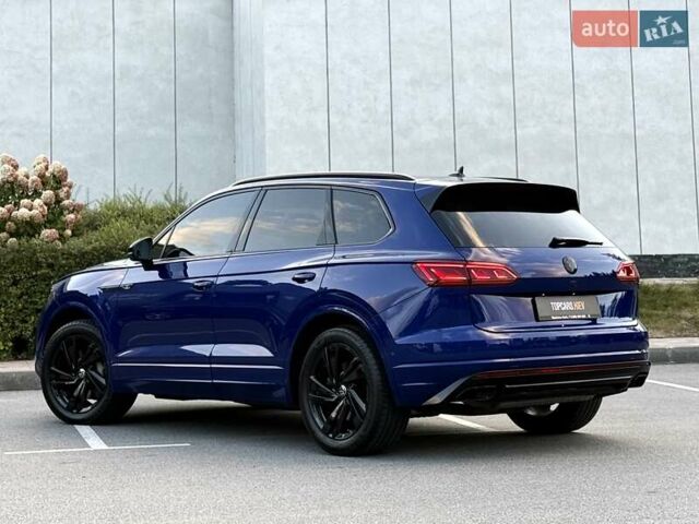 Синий Фольксваген Туарег, объемом двигателя 3 л и пробегом 79 тыс. км за 62500 $, фото 7 на Automoto.ua