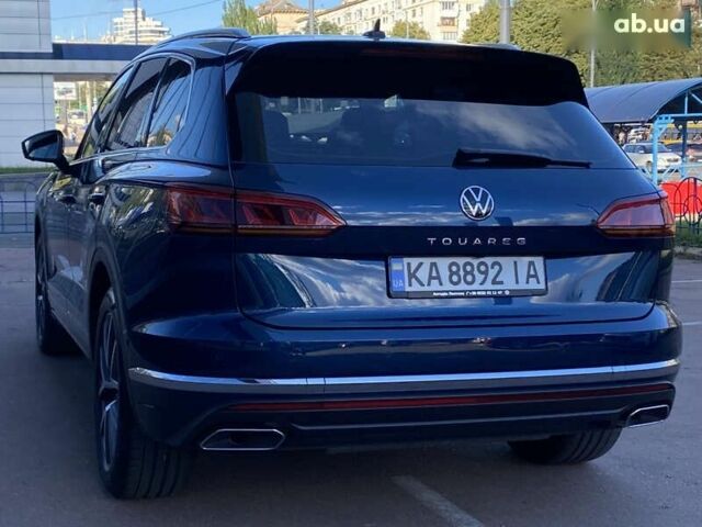 Синий Фольксваген Туарег, объемом двигателя 3 л и пробегом 55 тыс. км за 64900 $, фото 4 на Automoto.ua