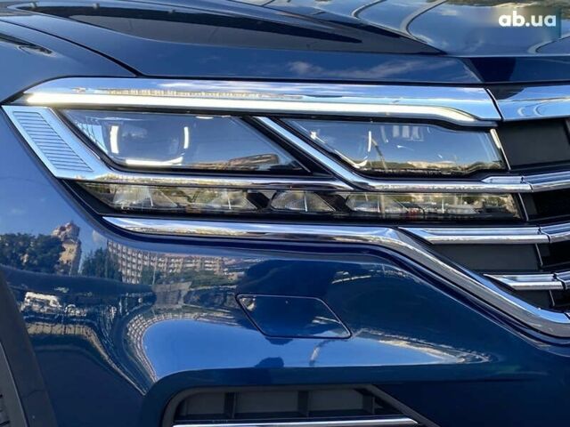 Синий Фольксваген Туарег, объемом двигателя 3 л и пробегом 55 тыс. км за 64900 $, фото 26 на Automoto.ua