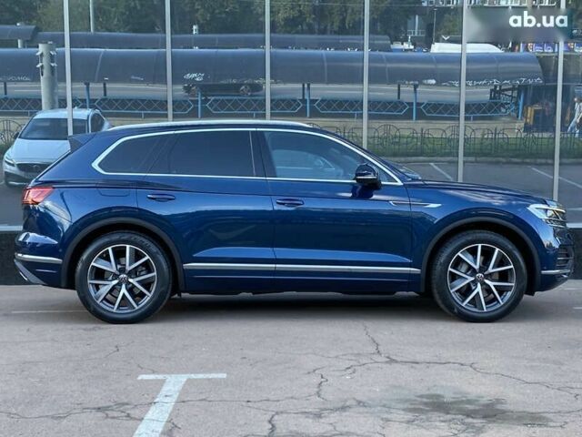 Синий Фольксваген Туарег, объемом двигателя 3 л и пробегом 55 тыс. км за 64900 $, фото 6 на Automoto.ua