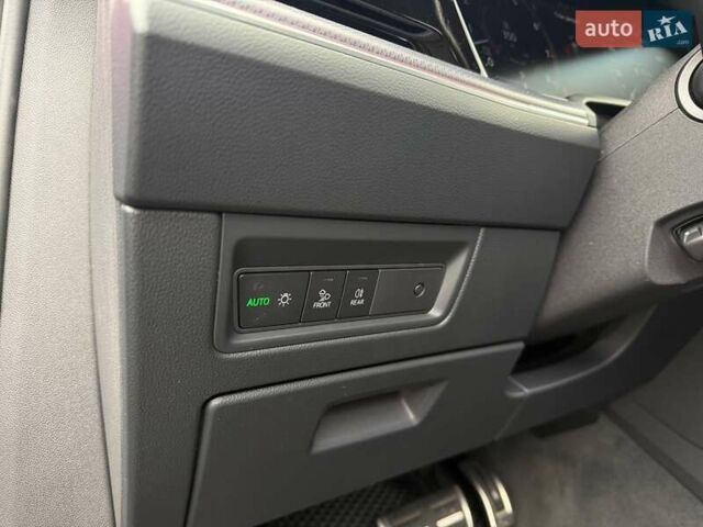 Синий Фольксваген Туарег, объемом двигателя 3 л и пробегом 61 тыс. км за 67990 $, фото 14 на Automoto.ua