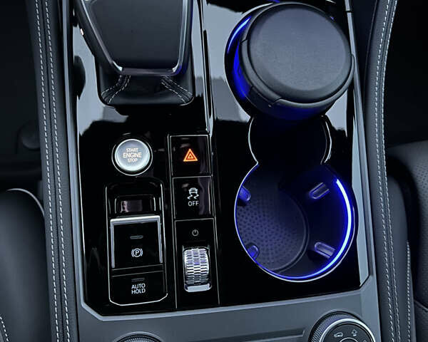 Синій Фольксваген Туарег, об'ємом двигуна 2.97 л та пробігом 3 тис. км за 91000 $, фото 6 на Automoto.ua