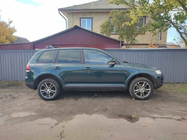 Зеленый Фольксваген Туарег, объемом двигателя 2.5 л и пробегом 322 тыс. км за 7200 $, фото 18 на Automoto.ua