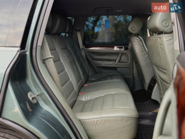 Зеленый Фольксваген Туарег, объемом двигателя 3.19 л и пробегом 259 тыс. км за 7999 $, фото 14 на Automoto.ua