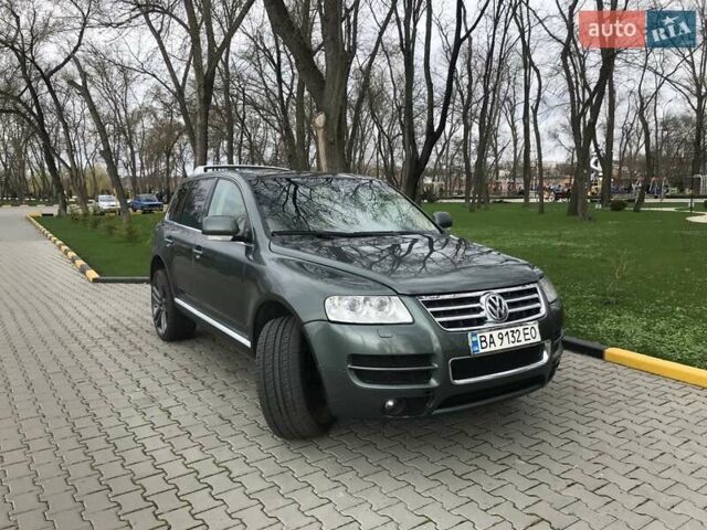 Зеленый Фольксваген Туарег, объемом двигателя 4.9 л и пробегом 295 тыс. км за 11999 $, фото 12 на Automoto.ua