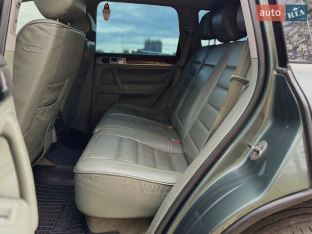 Зеленый Фольксваген Туарег, объемом двигателя 3.19 л и пробегом 259 тыс. км за 7999 $, фото 13 на Automoto.ua