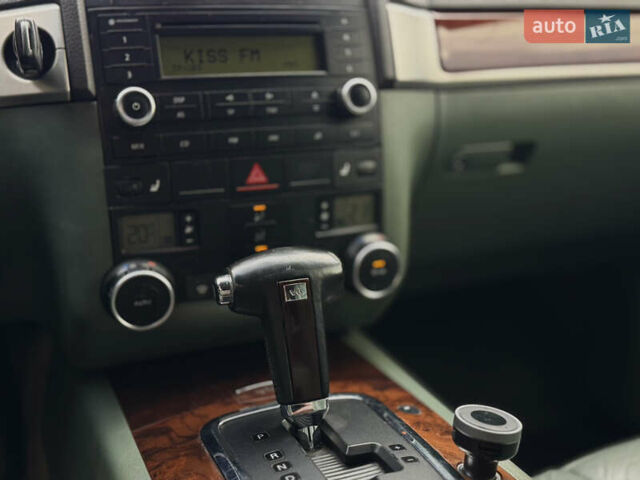 Зеленый Фольксваген Туарег, объемом двигателя 3.19 л и пробегом 259 тыс. км за 7999 $, фото 12 на Automoto.ua