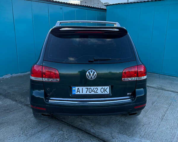 Зеленый Фольксваген Туарег, объемом двигателя 4.92 л и пробегом 201 тыс. км за 6800 $, фото 3 на Automoto.ua