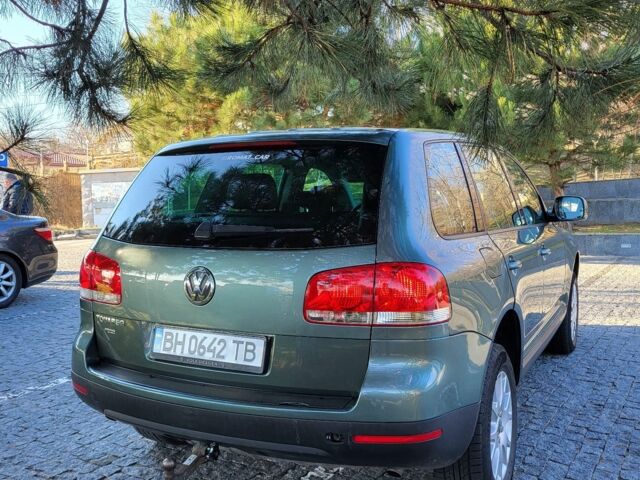 Зеленый Фольксваген Туарег, объемом двигателя 2.5 л и пробегом 350 тыс. км за 8600 $, фото 8 на Automoto.ua