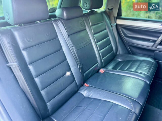 Зеленый Фольксваген Туарег, объемом двигателя 2.5 л и пробегом 303 тыс. км за 2999 $, фото 33 на Automoto.ua