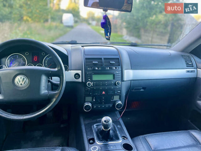 Зеленый Фольксваген Туарег, объемом двигателя 2.5 л и пробегом 303 тыс. км за 2999 $, фото 23 на Automoto.ua