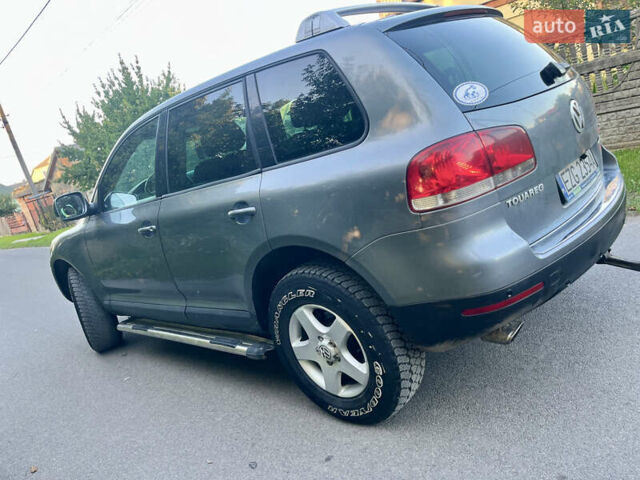 Зеленый Фольксваген Туарег, объемом двигателя 2.5 л и пробегом 303 тыс. км за 2999 $, фото 48 на Automoto.ua