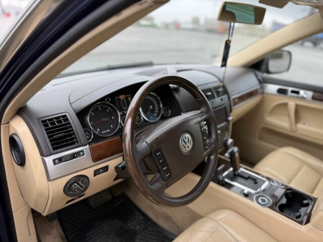 Зеленый Фольксваген Туарег, объемом двигателя 2.5 л и пробегом 370 тыс. км за 3699 $, фото 8 на Automoto.ua