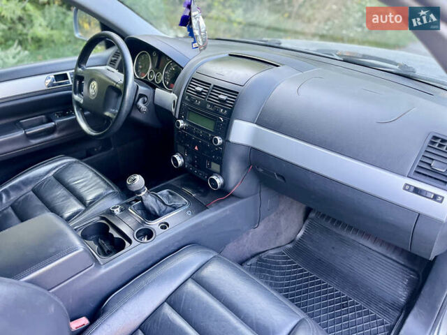 Зеленый Фольксваген Туарег, объемом двигателя 2.5 л и пробегом 303 тыс. км за 2999 $, фото 34 на Automoto.ua