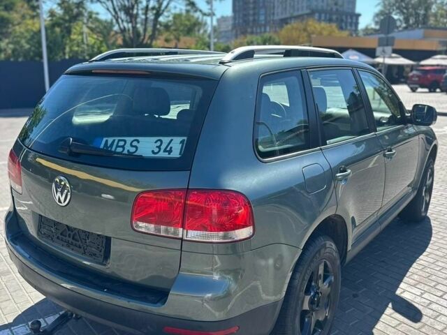 Зеленый Фольксваген Туарег, объемом двигателя 0 л и пробегом 325 тыс. км за 5000 $, фото 6 на Automoto.ua