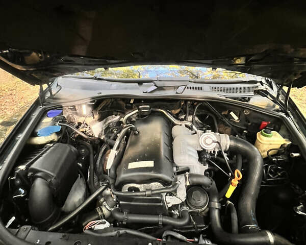 Зелений Фольксваген Туарег, об'ємом двигуна 2.46 л та пробігом 398 тис. км за 6500 $, фото 5 на Automoto.ua