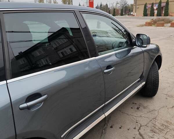 Зеленый Фольксваген Туарег, объемом двигателя 0 л и пробегом 352 тыс. км за 6900 $, фото 4 на Automoto.ua