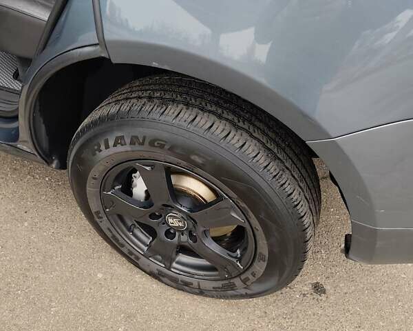 Зеленый Фольксваген Туарег, объемом двигателя 0 л и пробегом 352 тыс. км за 6900 $, фото 19 на Automoto.ua