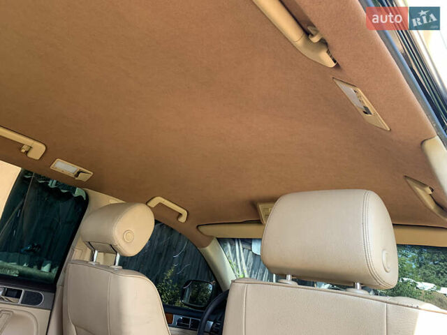 Зелений Фольксваген Туарег, об'ємом двигуна 3 л та пробігом 380 тис. км за 7200 $, фото 19 на Automoto.ua