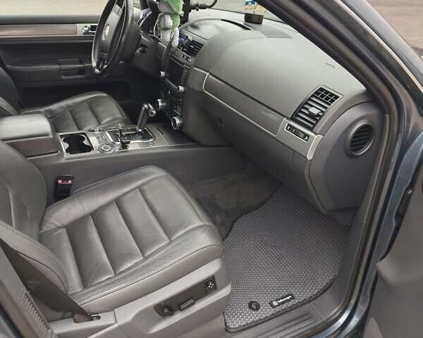 Зеленый Фольксваген Туарег, объемом двигателя 0 л и пробегом 352 тыс. км за 6900 $, фото 8 на Automoto.ua