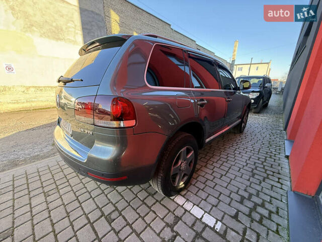 Зеленый Фольксваген Туарег, объемом двигателя 2.97 л и пробегом 350 тыс. км за 13999 $, фото 5 на Automoto.ua