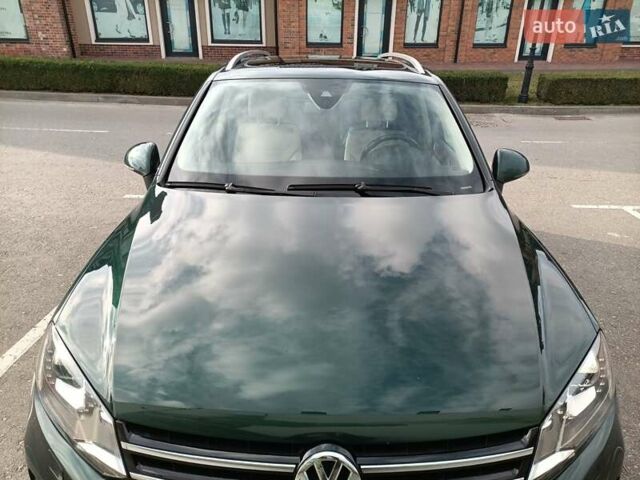 Зелений Фольксваген Туарег, об'ємом двигуна 2.97 л та пробігом 445 тис. км за 16800 $, фото 12 на Automoto.ua