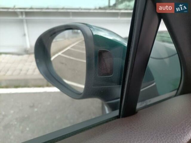 Зелений Фольксваген Туарег, об'ємом двигуна 2.97 л та пробігом 445 тис. км за 16800 $, фото 19 на Automoto.ua