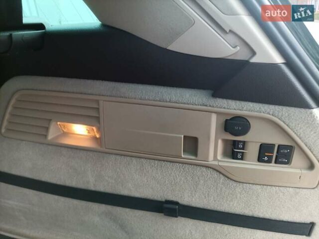 Зелений Фольксваген Туарег, об'ємом двигуна 2.97 л та пробігом 445 тис. км за 16800 $, фото 26 на Automoto.ua