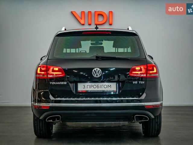 Зеленый Фольксваген Туарег, объемом двигателя 3 л и пробегом 212 тыс. км за 23465 $, фото 2 на Automoto.ua