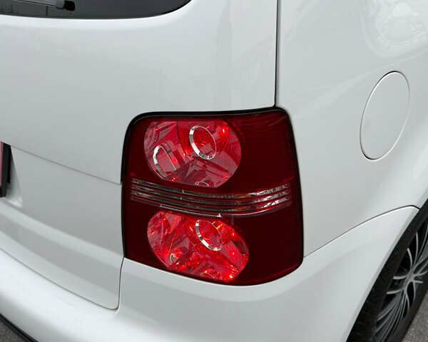 Білий Фольксваген Туран, об'ємом двигуна 1.6 л та пробігом 218 тис. км за 7999 $, фото 94 на Automoto.ua