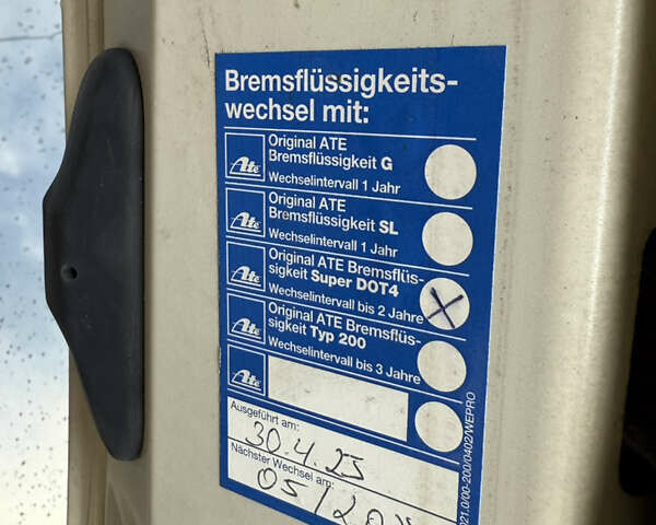 Белый Фольксваген Туран, объемом двигателя 1.6 л и пробегом 219 тыс. км за 7999 $, фото 104 на Automoto.ua