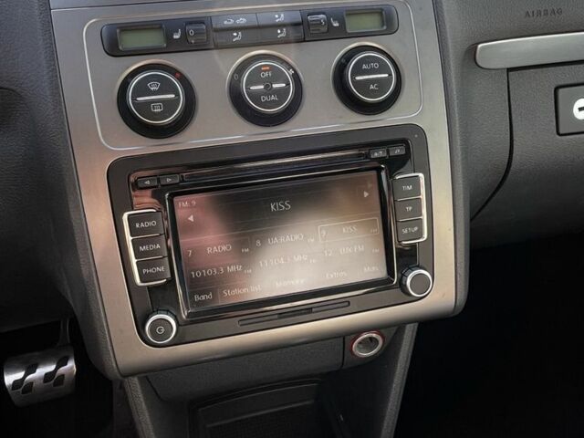 Білий Фольксваген Туран, об'ємом двигуна 1.4 л та пробігом 197 тис. км за 6300 $, фото 18 на Automoto.ua