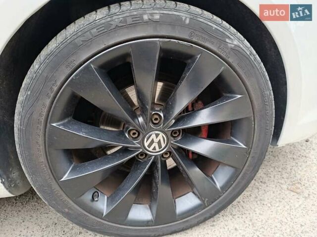 Белый Фольксваген Туран, объемом двигателя 1.6 л и пробегом 187 тыс. км за 6999 $, фото 32 на Automoto.ua