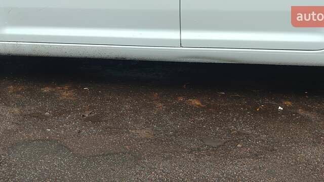 Белый Фольксваген Туран, объемом двигателя 1.39 л и пробегом 186 тыс. км за 8850 $, фото 8 на Automoto.ua