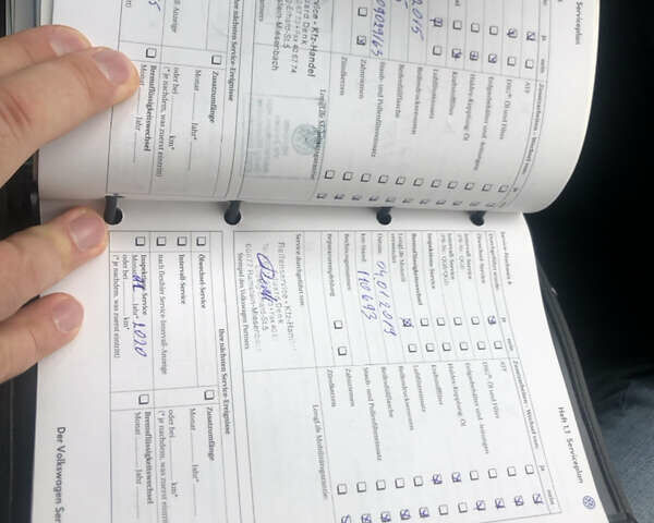 Белый Фольксваген Туран, объемом двигателя 1.9 л и пробегом 247 тыс. км за 9250 $, фото 17 на Automoto.ua