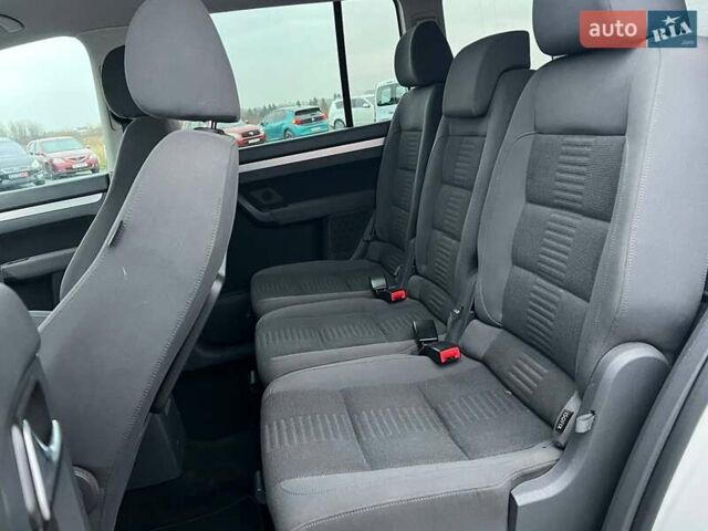 Білий Фольксваген Туран, об'ємом двигуна 1.4 л та пробігом 197 тис. км за 6490 $, фото 33 на Automoto.ua