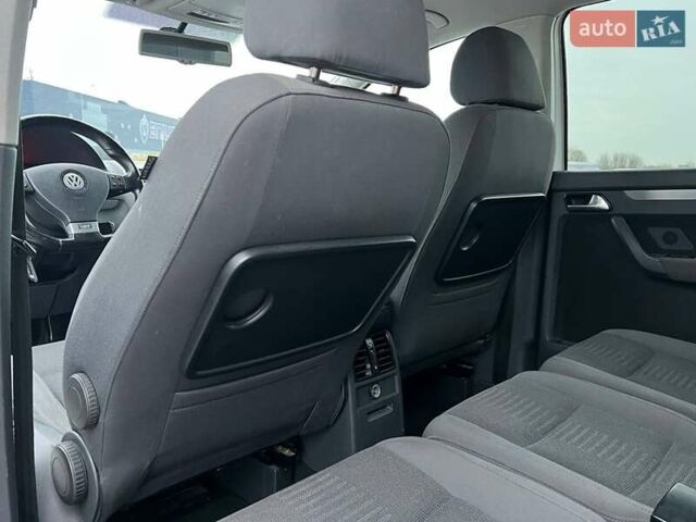 Білий Фольксваген Туран, об'ємом двигуна 1.4 л та пробігом 197 тис. км за 6490 $, фото 34 на Automoto.ua