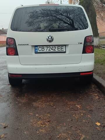 Белый Фольксваген Туран, объемом двигателя 1.39 л и пробегом 186 тыс. км за 8850 $, фото 13 на Automoto.ua
