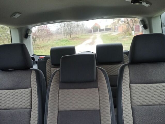 Белый Фольксваген Туран, объемом двигателя 1.4 л и пробегом 208 тыс. км за 8600 $, фото 11 на Automoto.ua