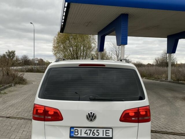 Білий Фольксваген Туран, об'ємом двигуна 1.4 л та пробігом 183 тис. км за 5500 $, фото 3 на Automoto.ua