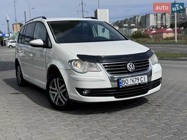 Білий Фольксваген Туран, об'ємом двигуна 1.4 л та пробігом 282 тис. км за 5700 $, фото 71 на Automoto.ua