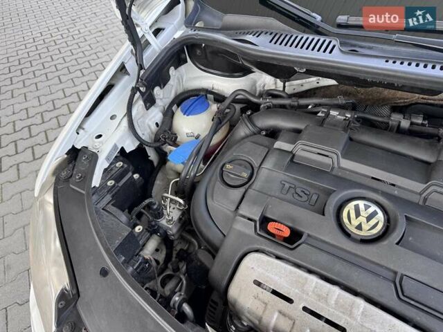 Білий Фольксваген Туран, об'ємом двигуна 1.4 л та пробігом 282 тис. км за 5700 $, фото 43 на Automoto.ua